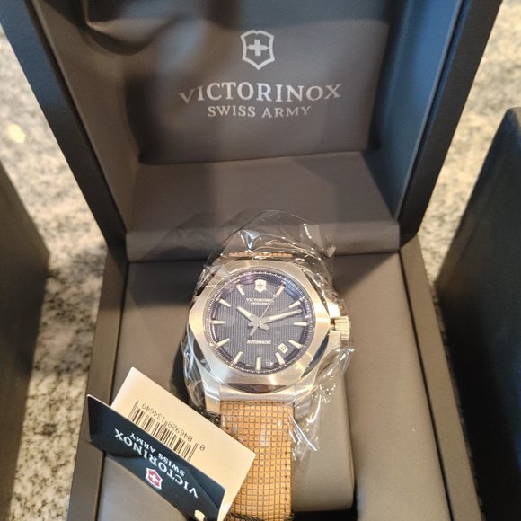 VICTORINOX Other - *NEW WITH TAGS* VICTORINOX I.N.O.X. MECHANICAL Blue Dial Watch 241834